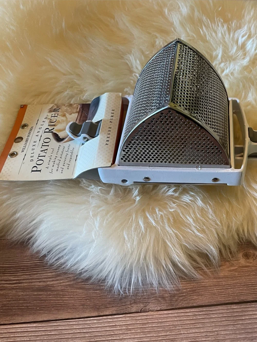 New ✨Williams-Sonoma Deluxe Angled Potato Ricer
